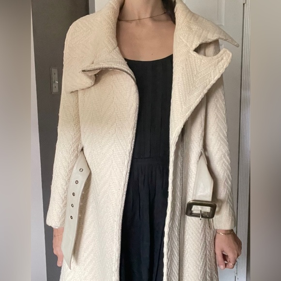 Mackage White Coat Tiled Weave Leather Belt Cream Color Size Large Funnel Collar - Picture 3 of 10